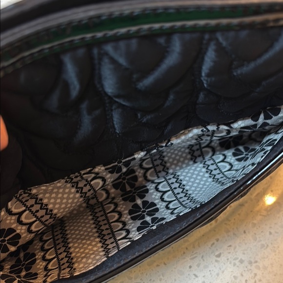 Vera Bradley Black Quilted Purse Handbag Shoulder Bags 11" x 8" - Picture 4 of 7